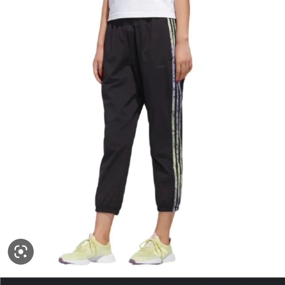 ADIDAS 7/8 THREE STRIPE TRACK TRAINING PANTS